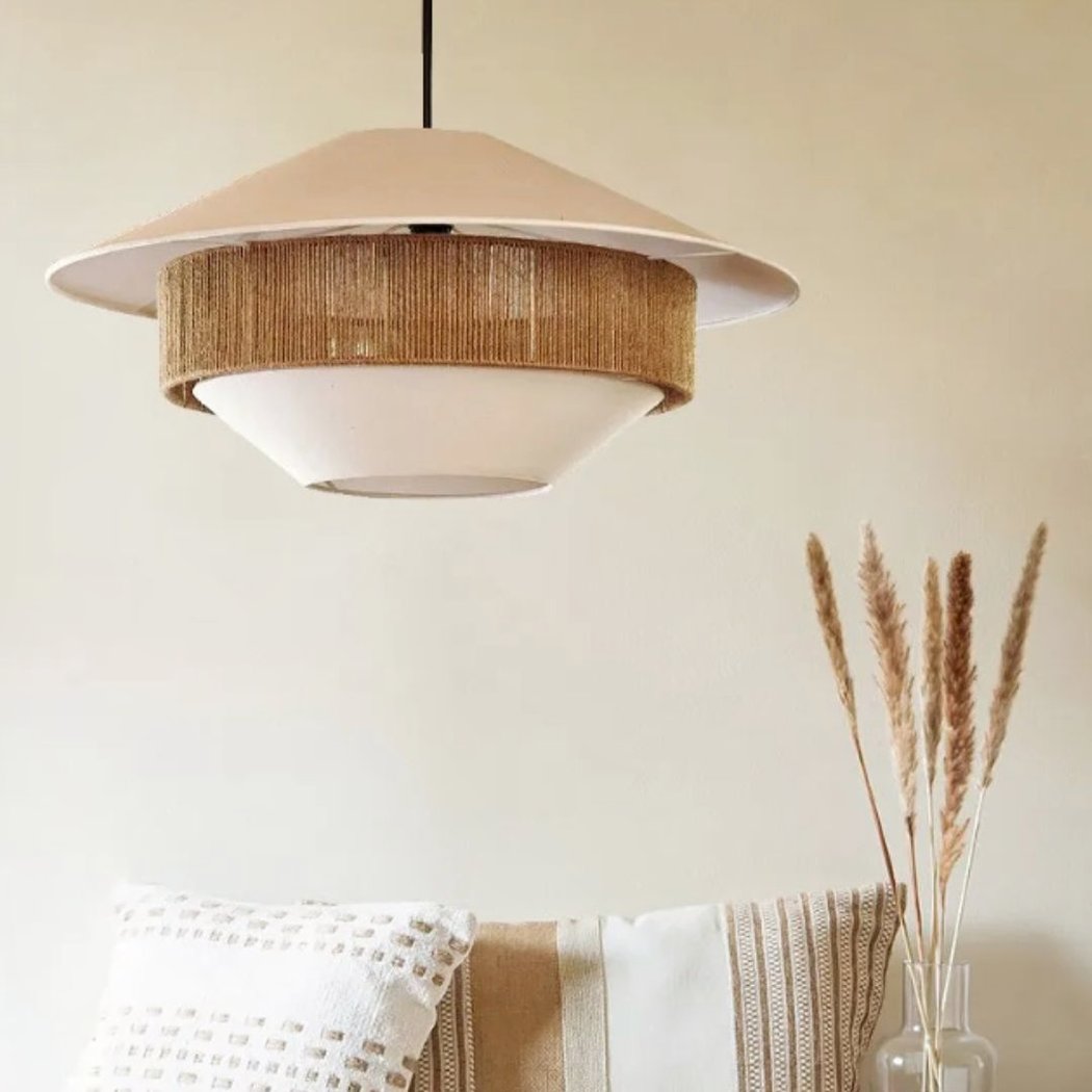 Suspension bohème japonaise minimaliste en chanvre tissée à la main - vue de côté