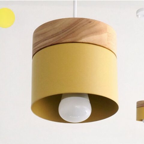 Suspension scandinave en bois - vue de face