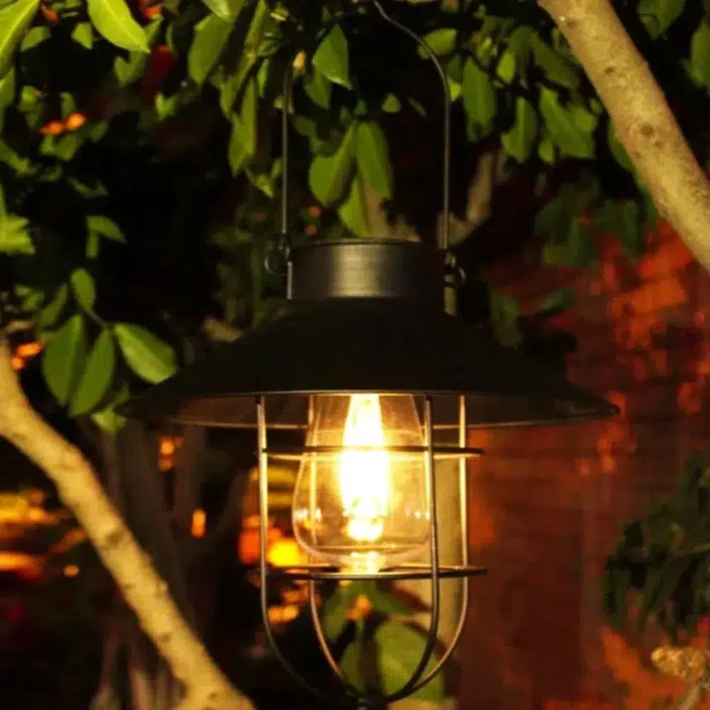 Suspension solaire noir style lanterne vintage