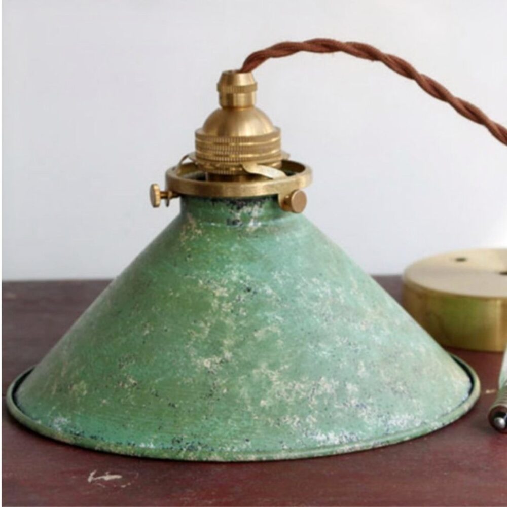 Suspension vintage en fer de style industriel
