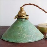 Suspension vintage en fer de style industriel