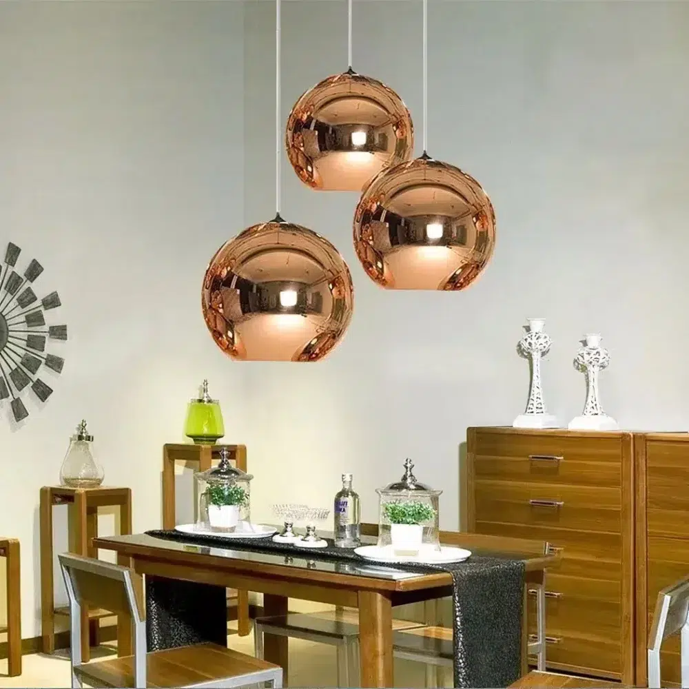 Suspension boule LED design nordique moderne avec finition brillante