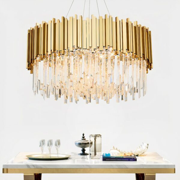 Lustre à pampille doré de luxe en cristal • Luminaires Tendance