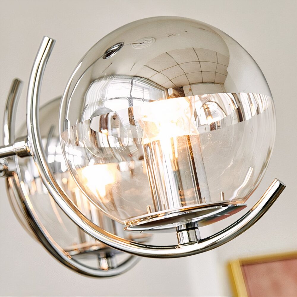 Lustre boules en verre - ambiance allumée