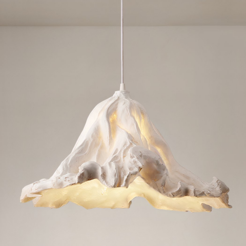Lustre chapeau LED suspendu blanc et rétro en résine sur fond gris