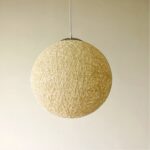 Lustre en corde de chanvre en forme de boule