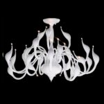 Lustre oriental aux arabesques majestueuses