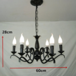 Lustre vintage en fer forgé noir effet chandelier - vue de face