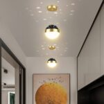 Suspension pour chambre de bébé avec projection de ciel étoilé