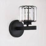 Applique murale LED au design nordique et luxueux en acier inoxydable et cristal sur fond gris