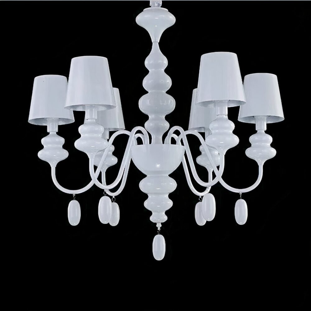Lustre blanc baroque minimaliste en métal - vue de face