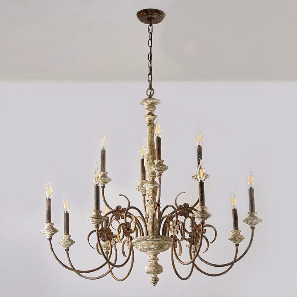 Lustre en laiton et bois style chandelier à bougies