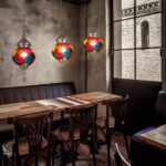 Lustre marocain LED en vitrail — détail de finition