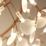 Lustre suspension moderne à LED original en forme d'arbre - vue de côté