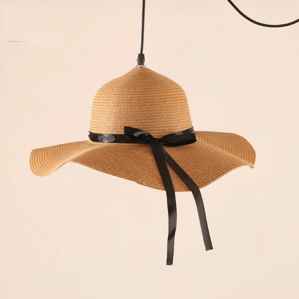 Lustre original chapeau de paille