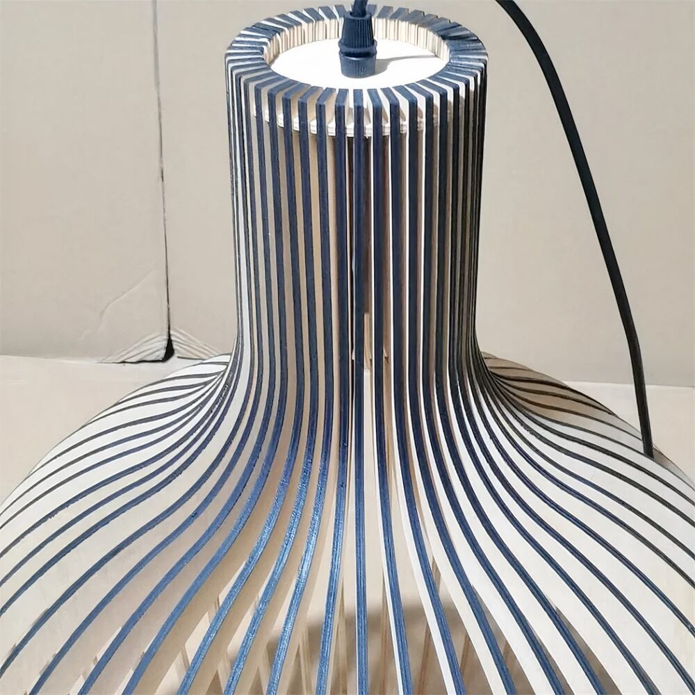 Lustre DIY en bois massif de bambou - vue de côté