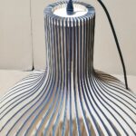 Lustre DIY en bois massif de bambou - vue de côté