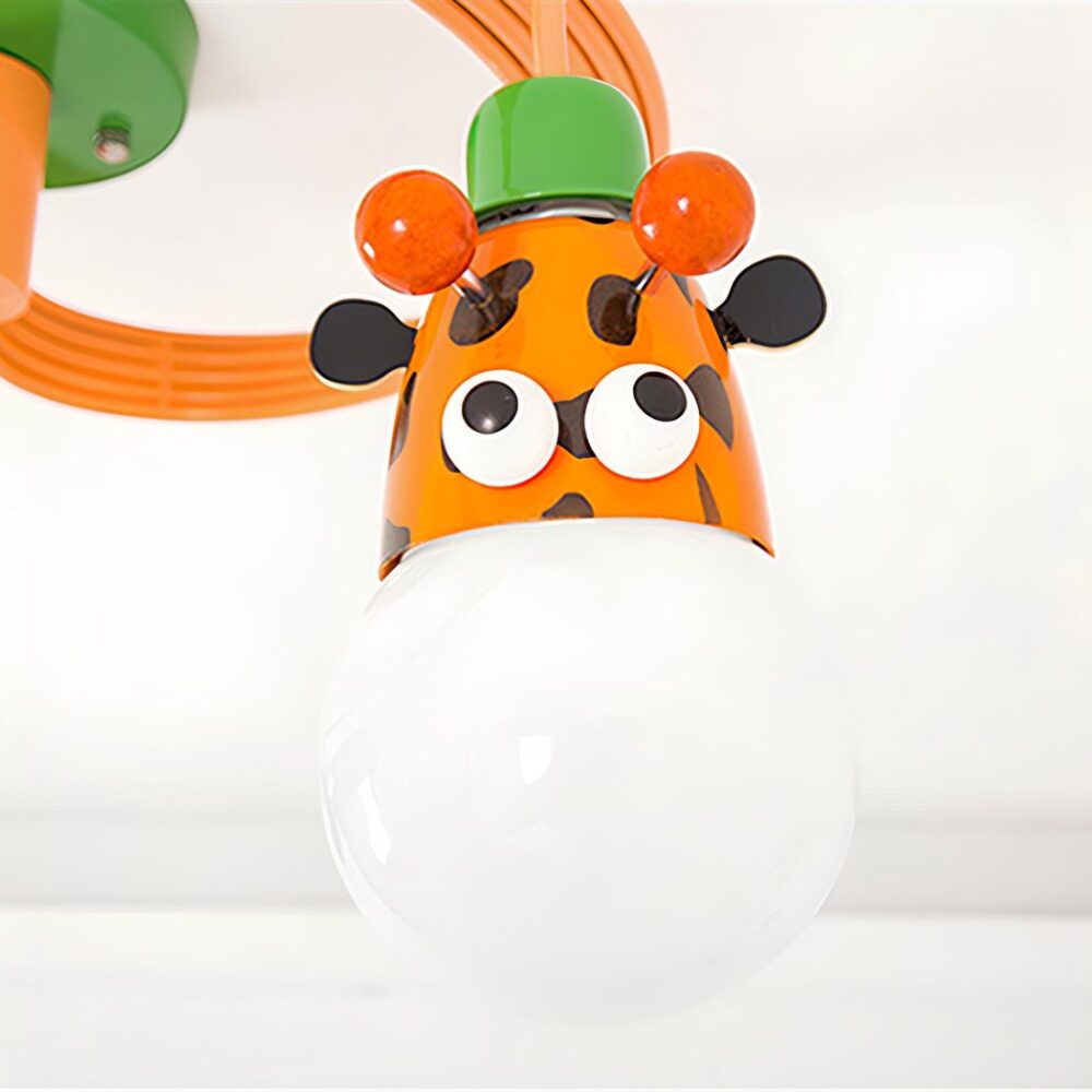 Lustre avec animaux pour chambre d'enfants - vue de côté