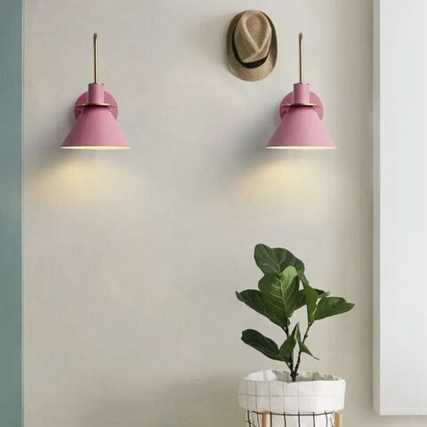 Applique murale colorée dans le style scandinave - détail