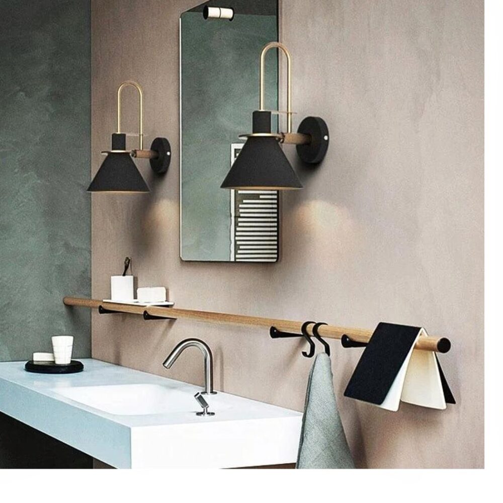 Applique murale colorée dans le style scandinave - vue de face