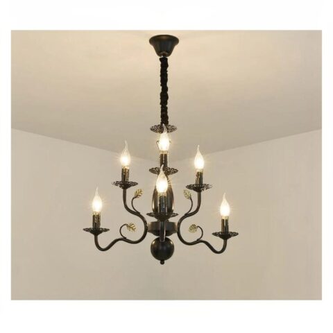 Lustre en fer forgé dans le style chandelier baroque - vue d'ensemble