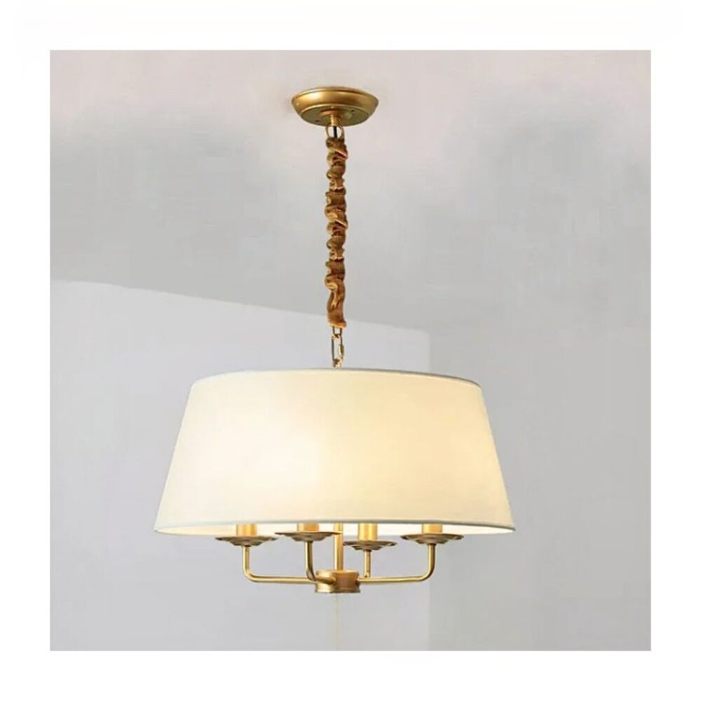 Lustre rustique en fer forgé dans le style vintage