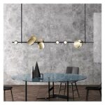Suspension scandinave minimaliste avec des cercles dorés - vue de côté