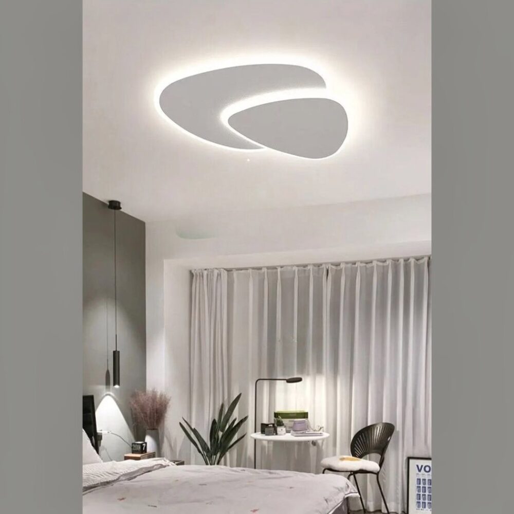 Lustre plafonnier moderne de salon en triangle design blanc - détail