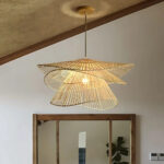 Lustre moderne en rotin