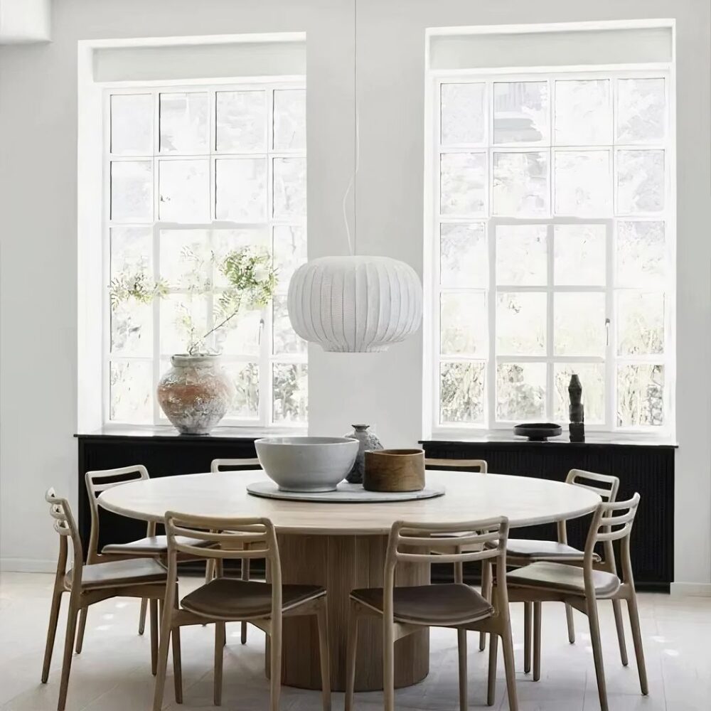 Suspension Japandi design doux en soie blanche - vue de face