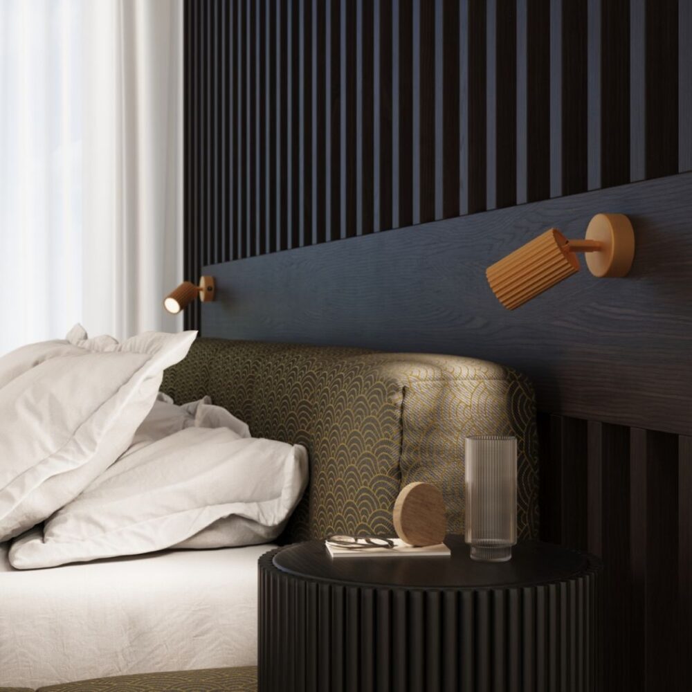 Applique murale liseuse dorée orientable avec texture nervurée et interrupteur - ambiance allumée