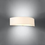 Applique murale en forme de demi-lune blanche sur fond gris