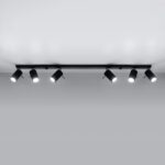 Lustre plafonnier en métal noir avec 6 spots orientables sur un fond gris
