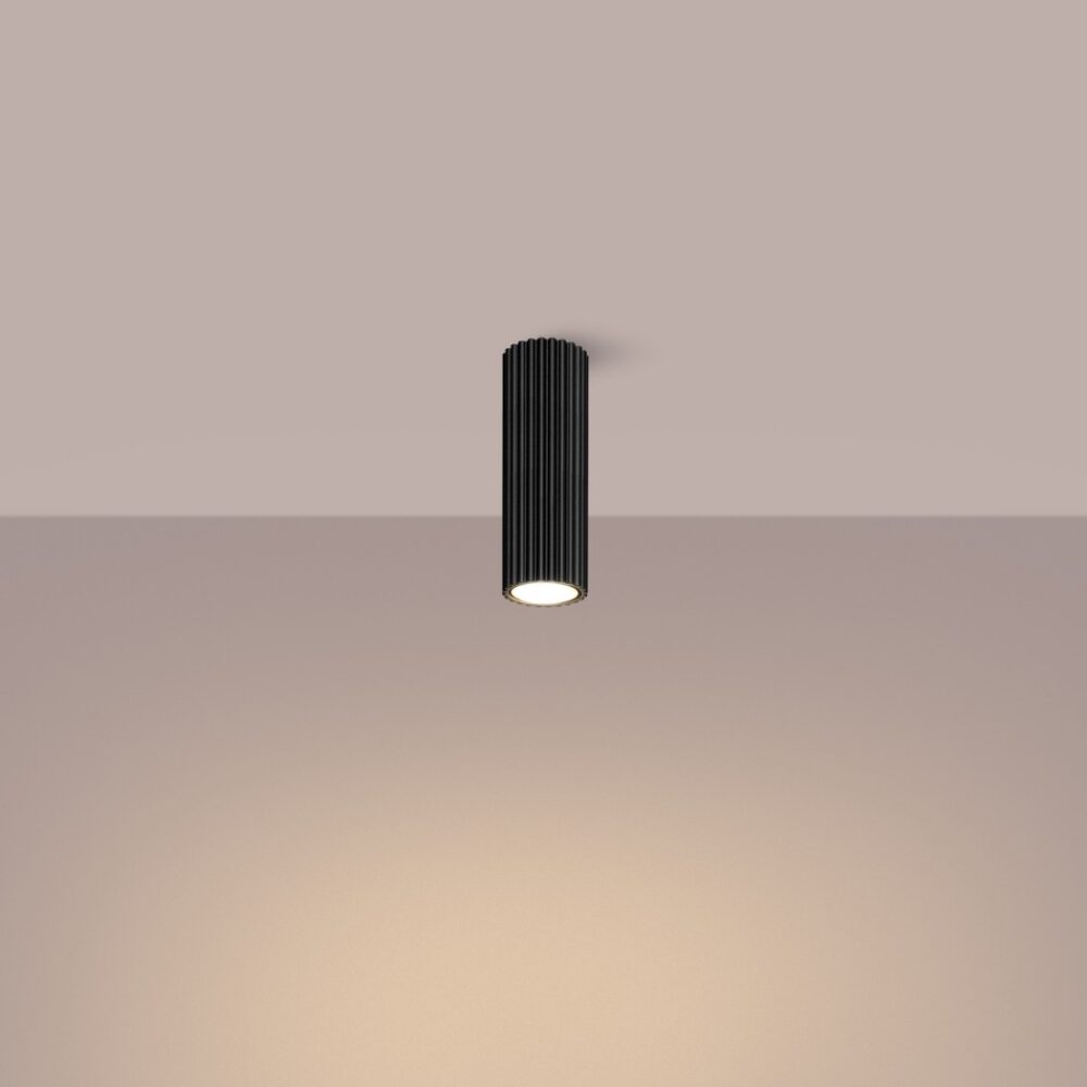 Lustre plafonnier tubulaire noir en aluminium minimaliste - vue de face