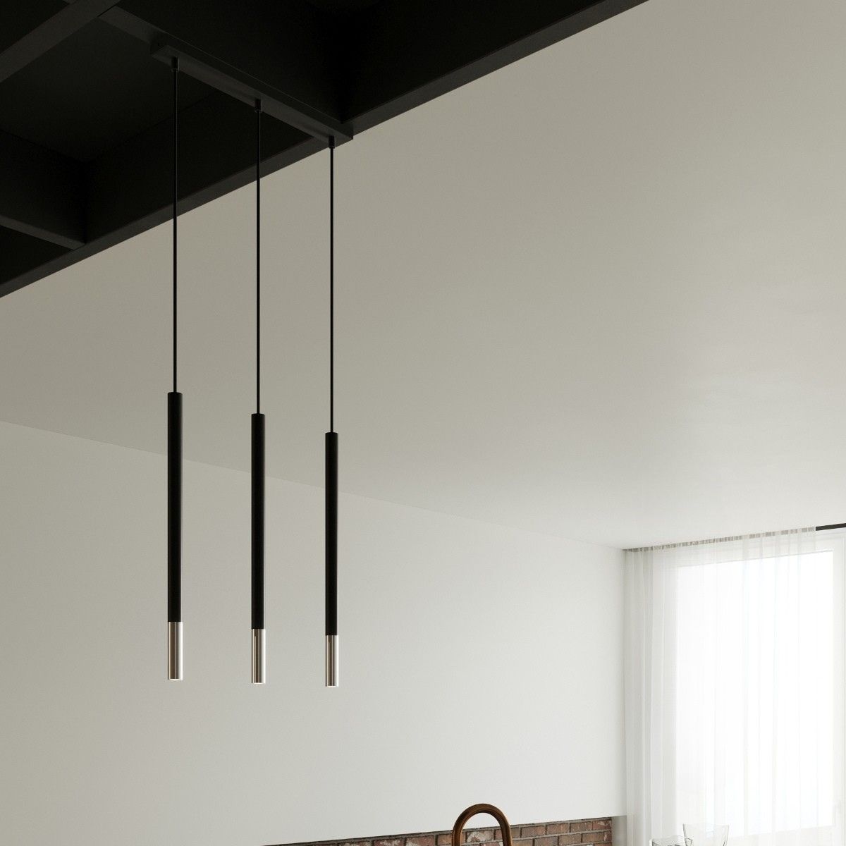 Suspension noire moderne et élégante avec détails or ou chrome - détail