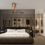 Lustre plafonnier tubulaire doré en aluminium rainuré — détail