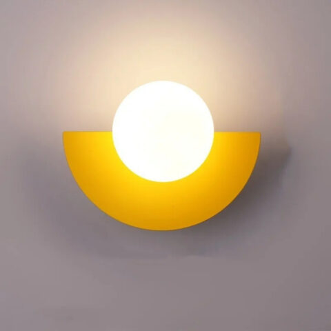 Applique murale design en demi-lune
