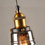 Suspension en verre fumé chic au design industriel - vue d'ensemble