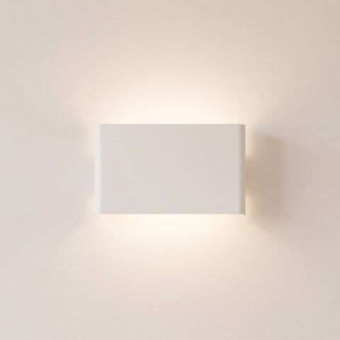 Applique murale géométrique et moderne en acier blanc, blanc