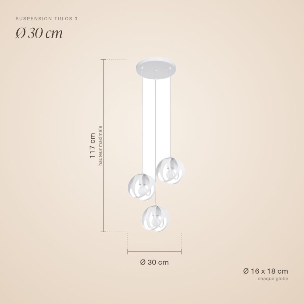 Dimensions de la suspension grappe : rosace Ø 30 cm, globes 16 x 18 cm, hauteur maximale 117 cm
