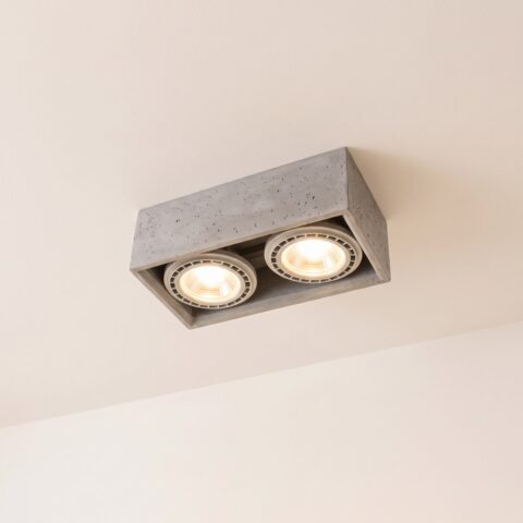Lustre plafonnier carré avec double spot en béton gris, gris