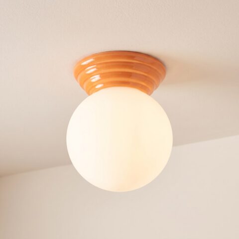 Lustre plafonnier design en céramique et globe en verre tons pastel, orange