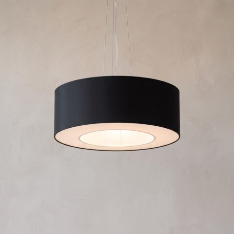 Suspension anneau en tissu noir de 50 cm allumée