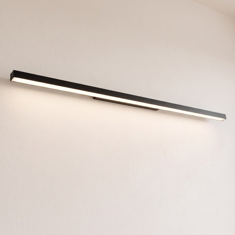Applique murale réglette LED de 150 cm noire