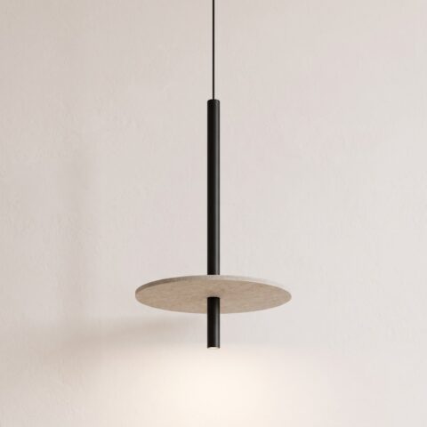 Suspension design à disque décoratif et finitions colorées, beige