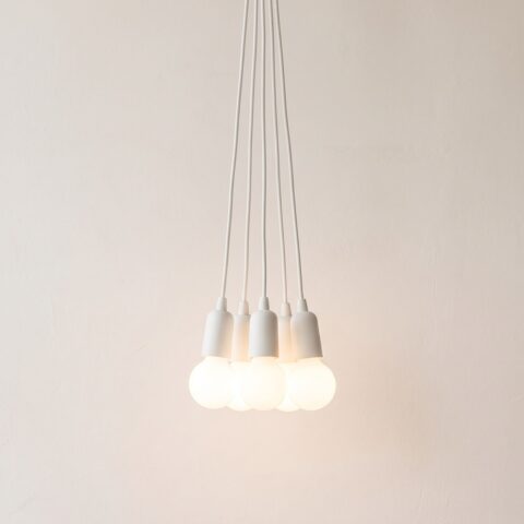 Suspension design et minimaliste en plusieurs coloris, blanc