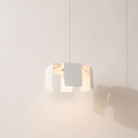 Suspension moderne et minimaliste d'inspiration tulipe en acier blanc ou noir, blanc