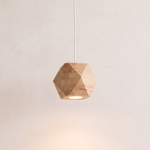 Suspension scandinave en bois naturel avec un abat-jour géométrique, bois